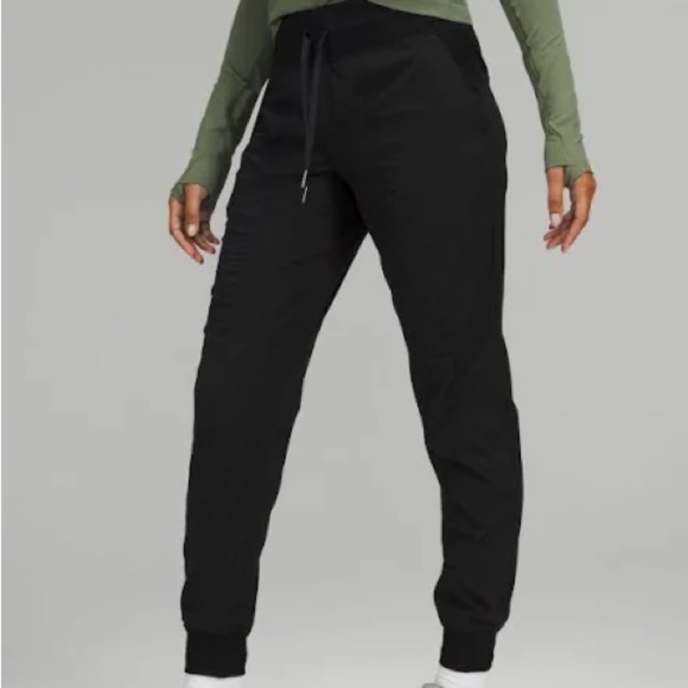 Lululemon Joggers -Black